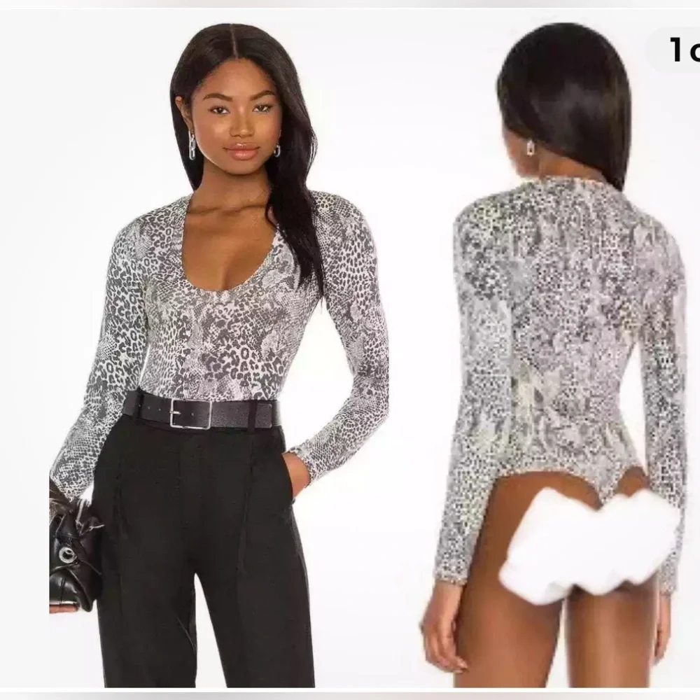 🏷️ Intimately Free People Gotcha Bodysuit Size Small in Snake Print